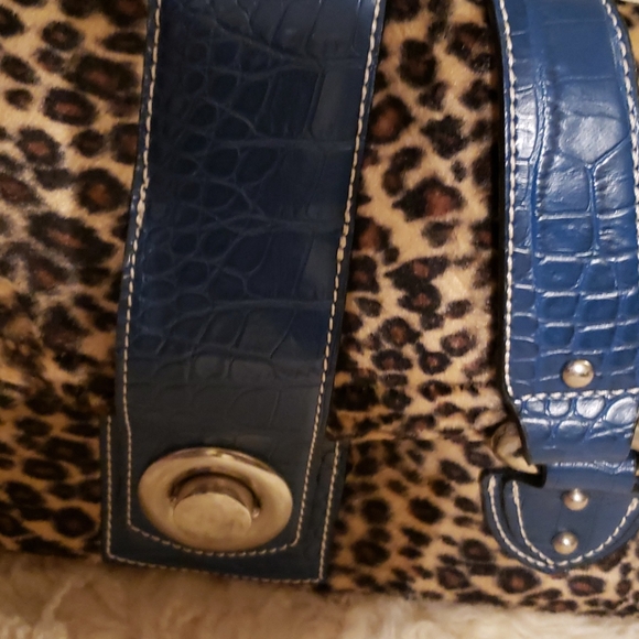 TIGERS purse - Picture 6 of 8